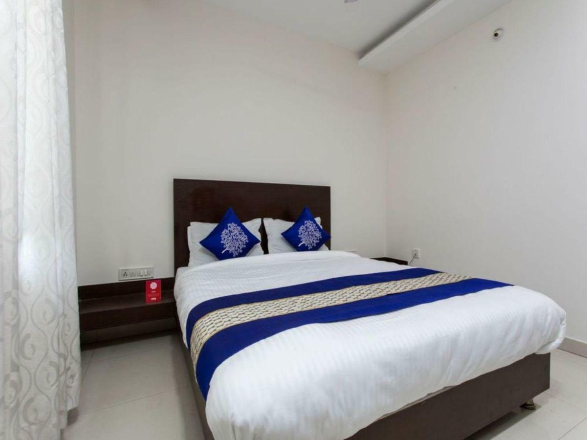Hotel Maheshwari Avenue 우자인 외부 사진